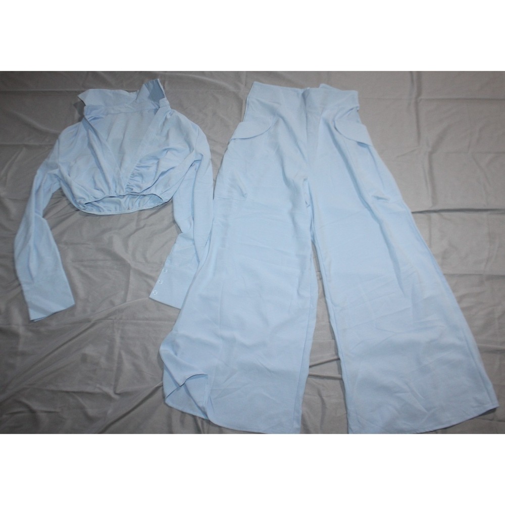 Women two piece skirt set Size EU XL US size 12 L collared crop top & Pants blue